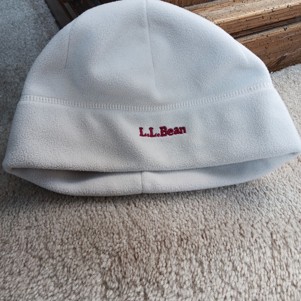 L.L.Bean S/M Unisex White Winter Hat